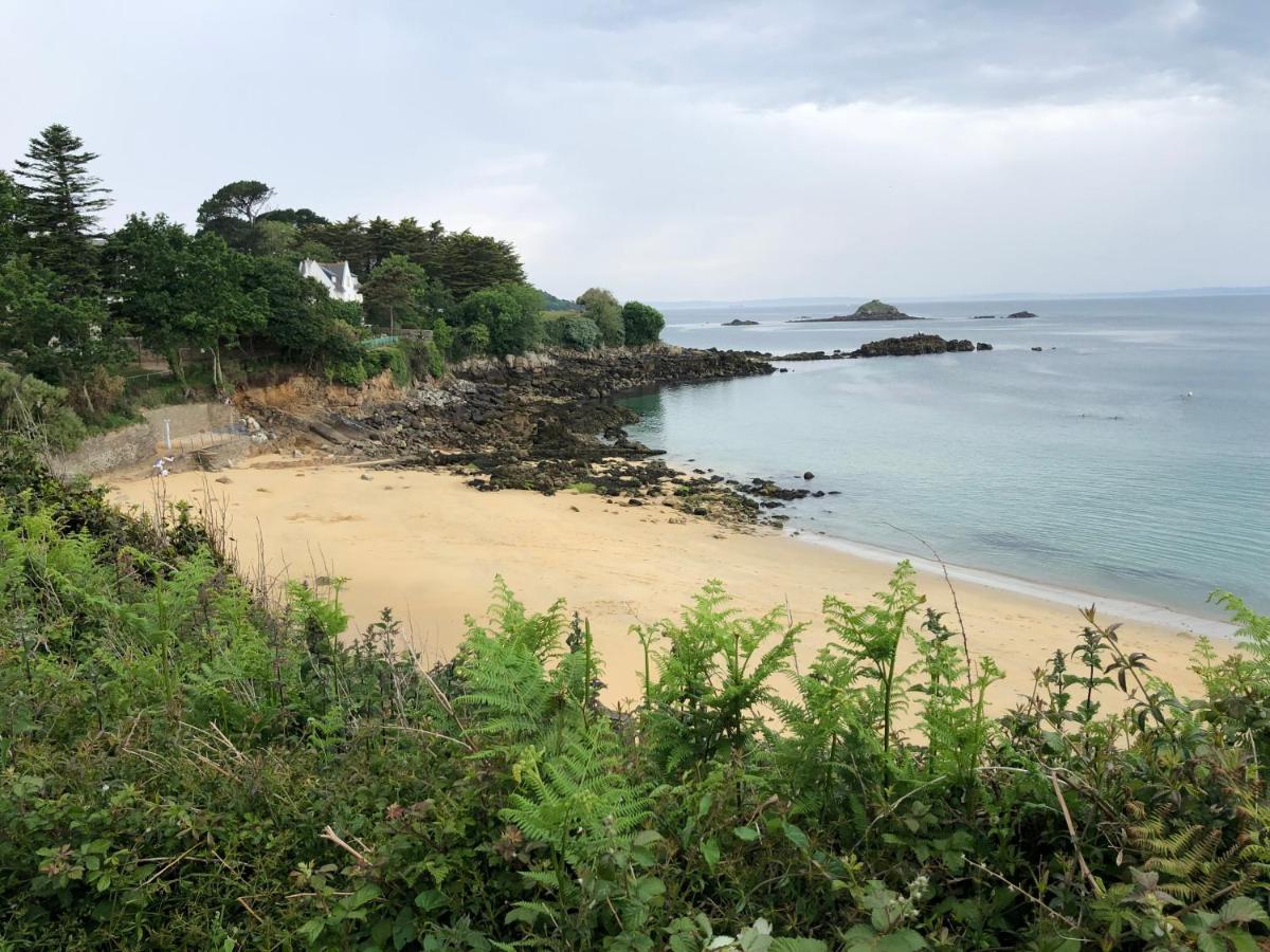 Tres Bel Appartement Vue Mer Avec Piscine Douarnenez Exterior foto